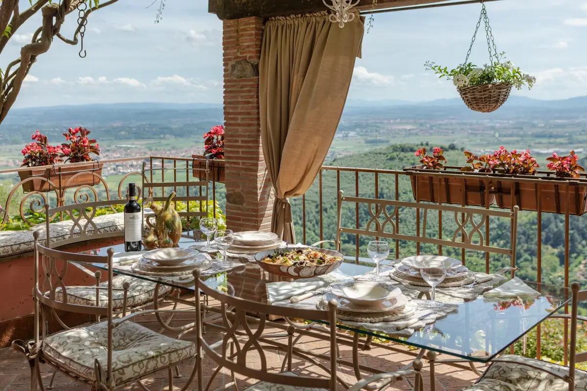Hotel, Ville & Airbnb — fotografia Giambo Studio Bologna